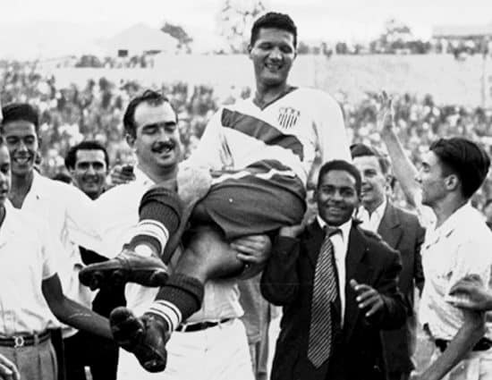 joe gaetjens playing for the usa in 1950