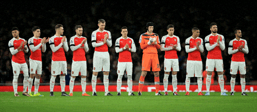 Arsenal players pay tribute to Don Howe