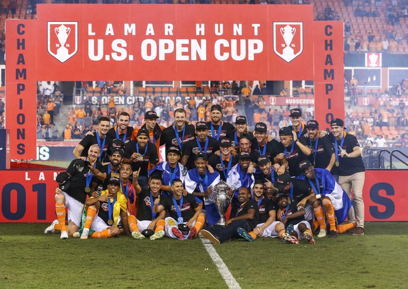 houston dynamo with open cup trophy in 2018