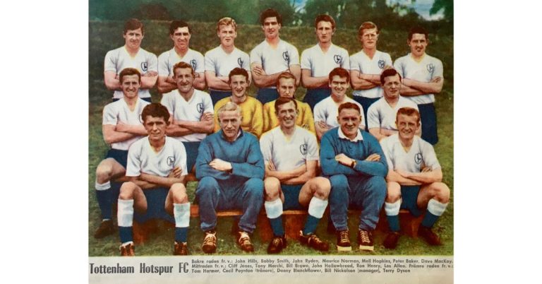 Tottenham Hotspur team shot 1960